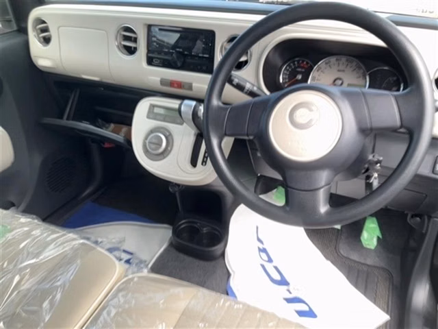 DAIHATSU MIRA COCOA