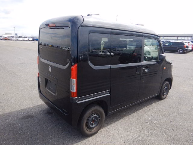 HONDA N-VAN