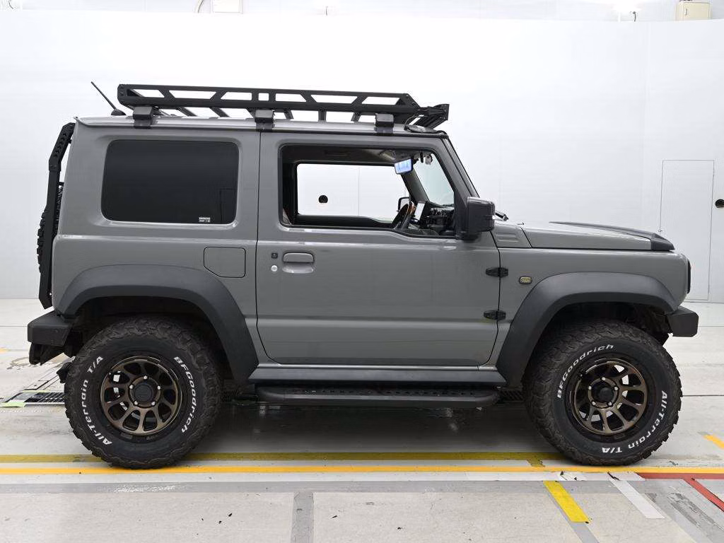 SUZUKI JIMNY SIERRA
