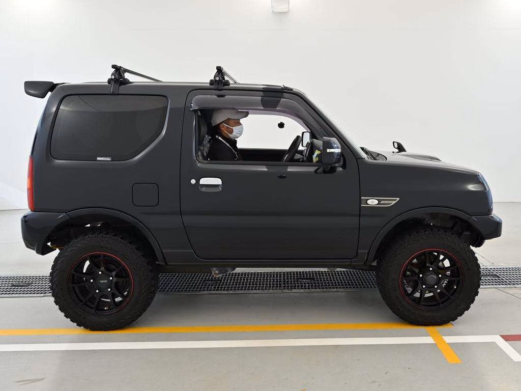 SUZUKI JIMNY