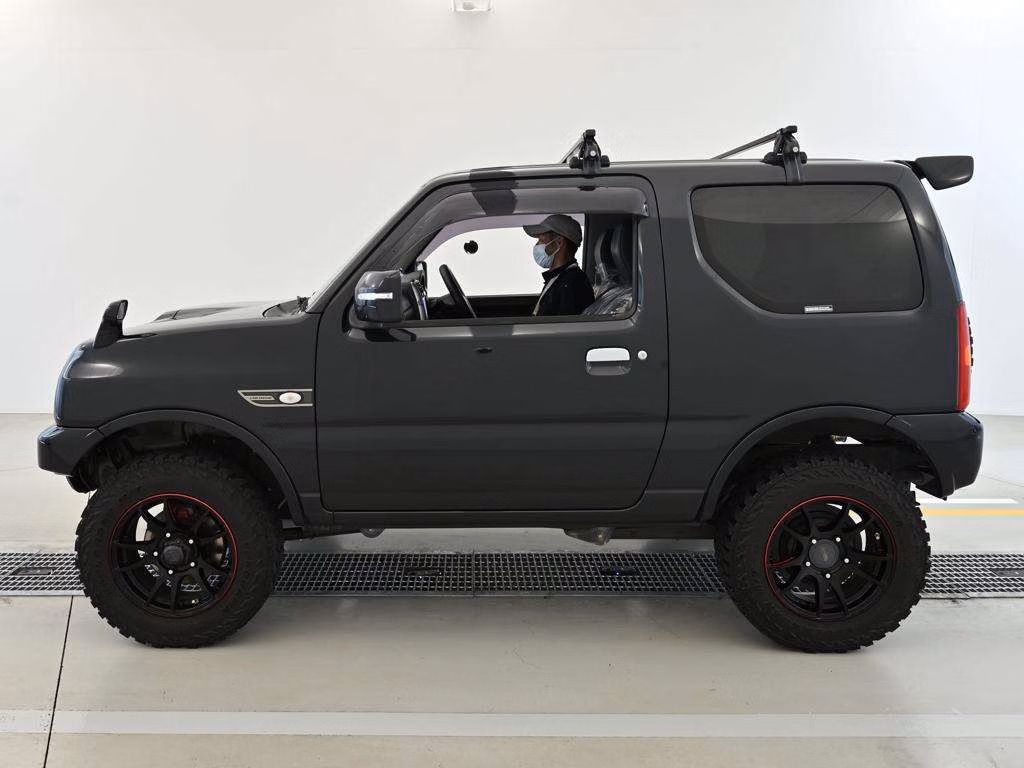SUZUKI JIMNY