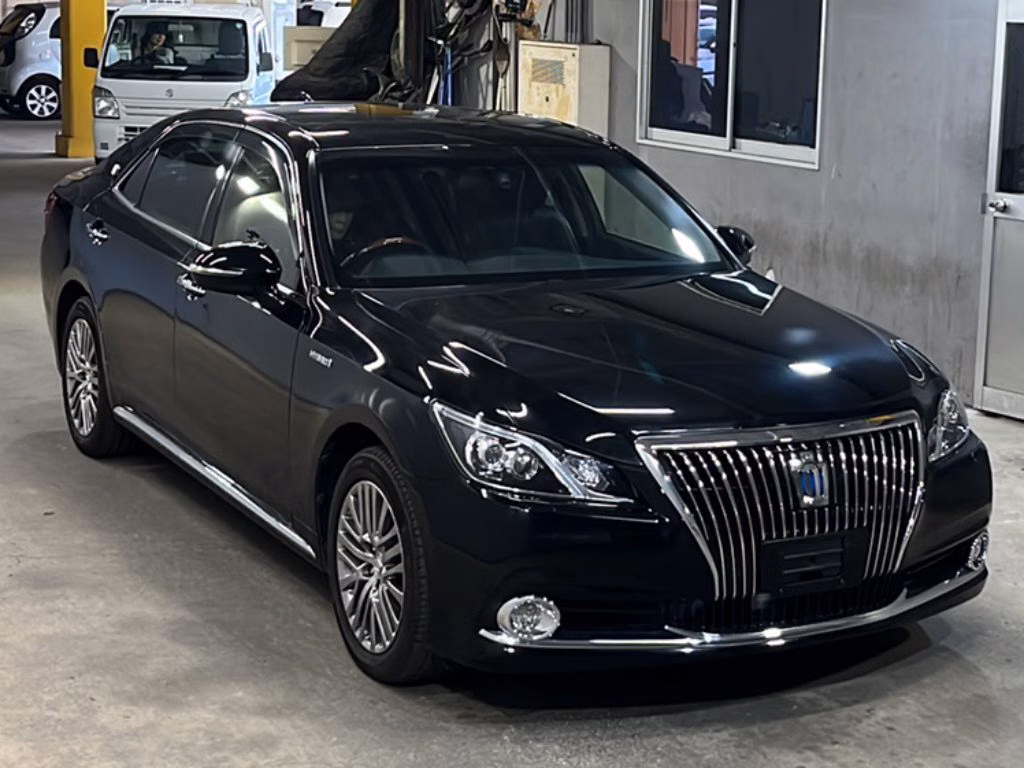 Toyota Crown Majesta