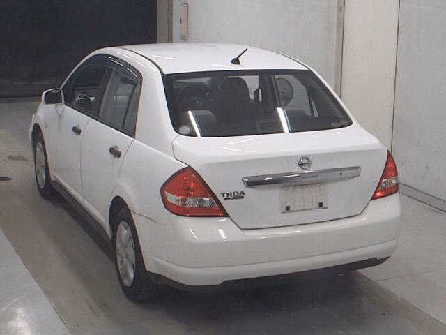 Nissan Tiida Latio