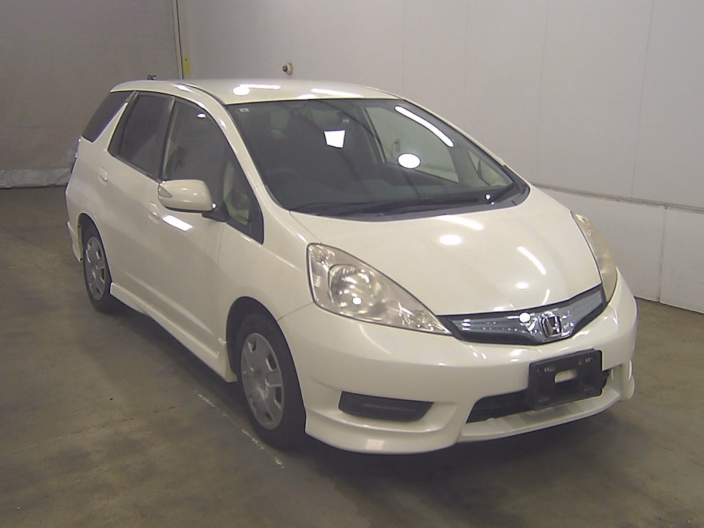 HONDA FIT SHUTTLE