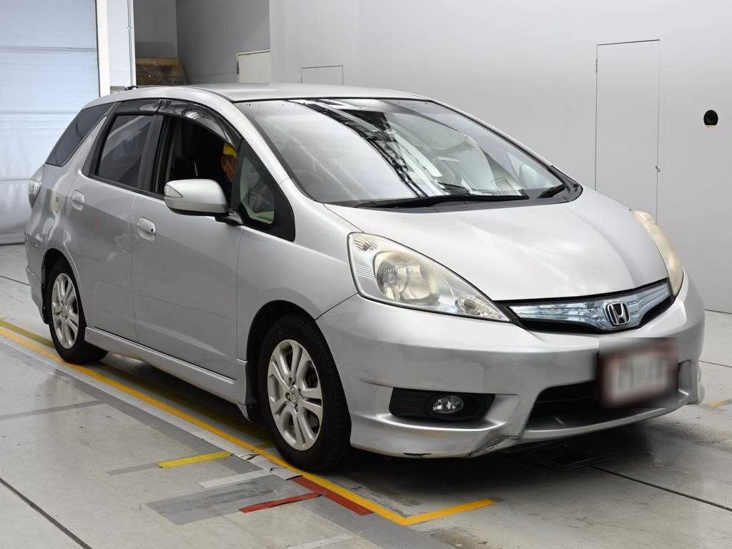 HONDA FIT SHUTTLE