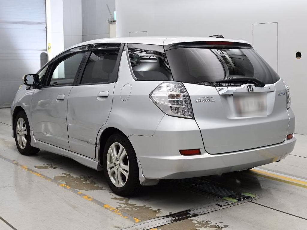 HONDA FIT SHUTTLE