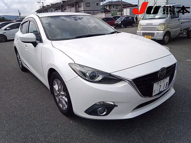 MAZDA AXELA