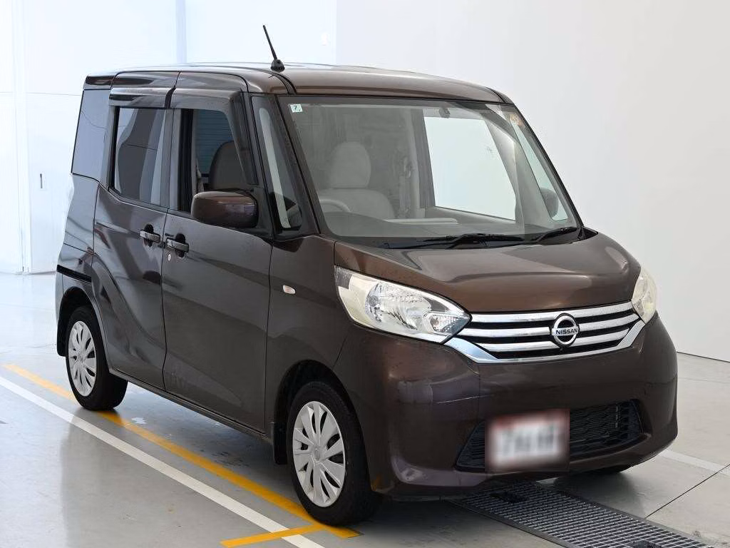 NISSAN DAYZ ROOX