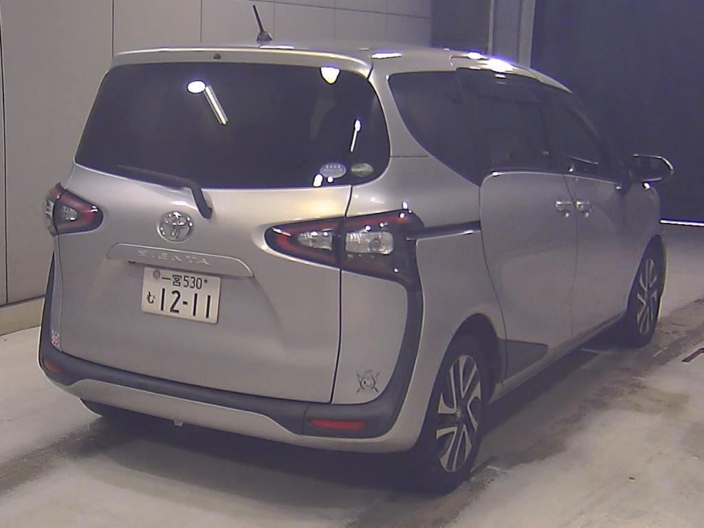 TOYOTA SIENTA