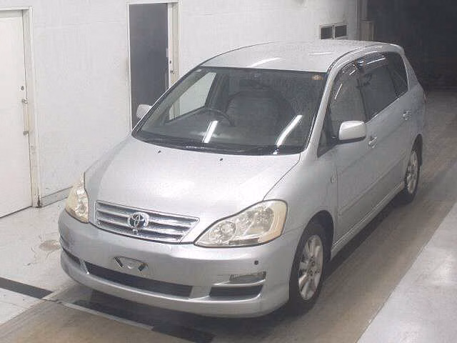 Toyota Ipsum