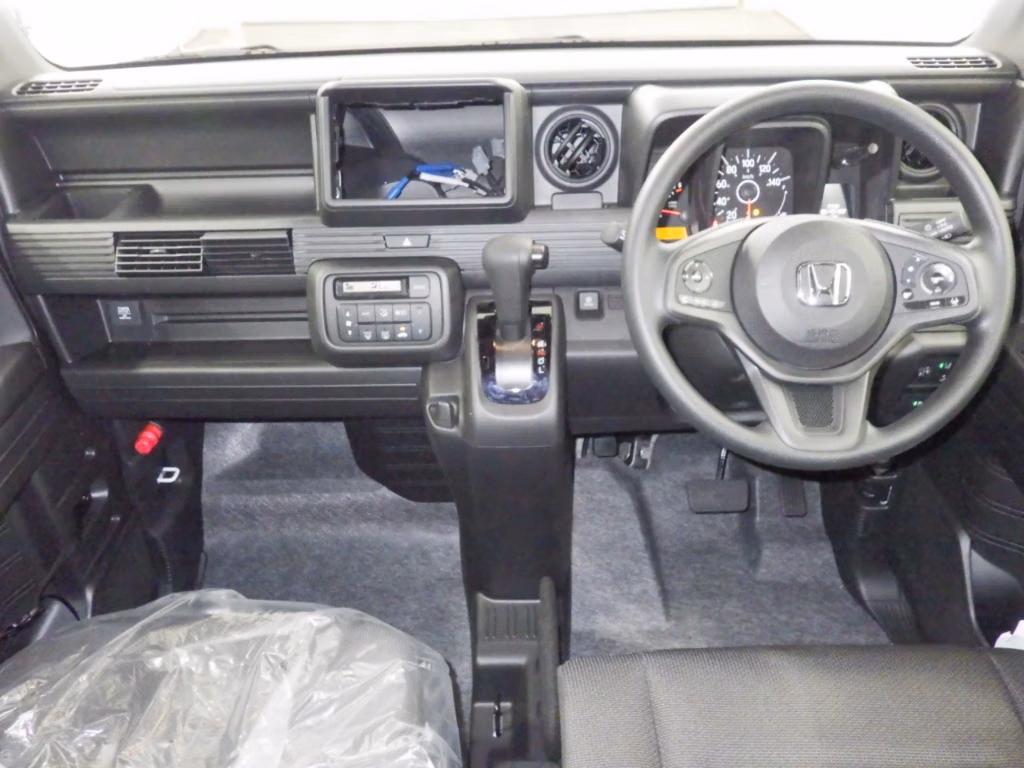 HONDA N-VAN