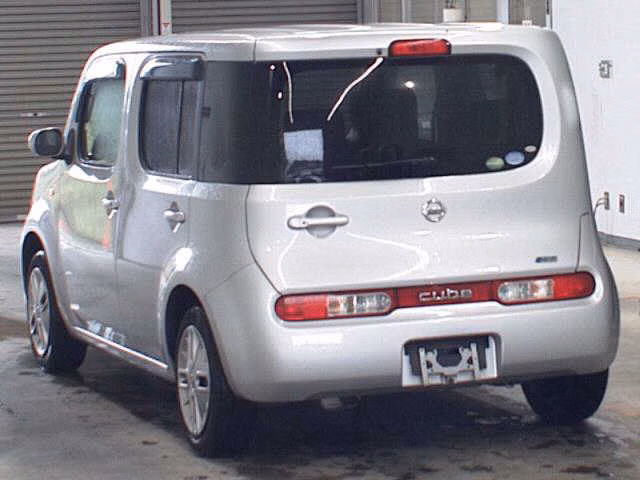 NISSAN CUBE