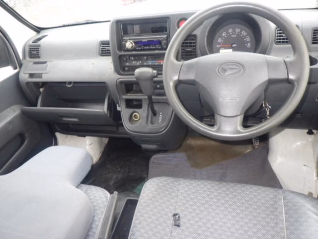 DAIHATSU HIJET