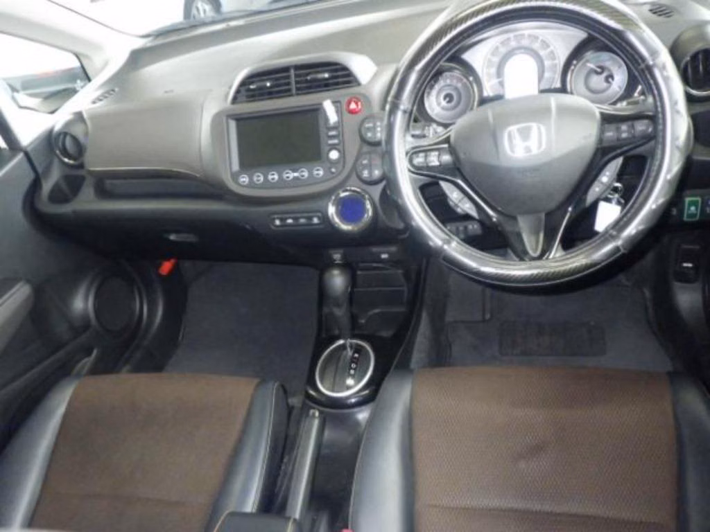HONDA FIT SHUTTLE