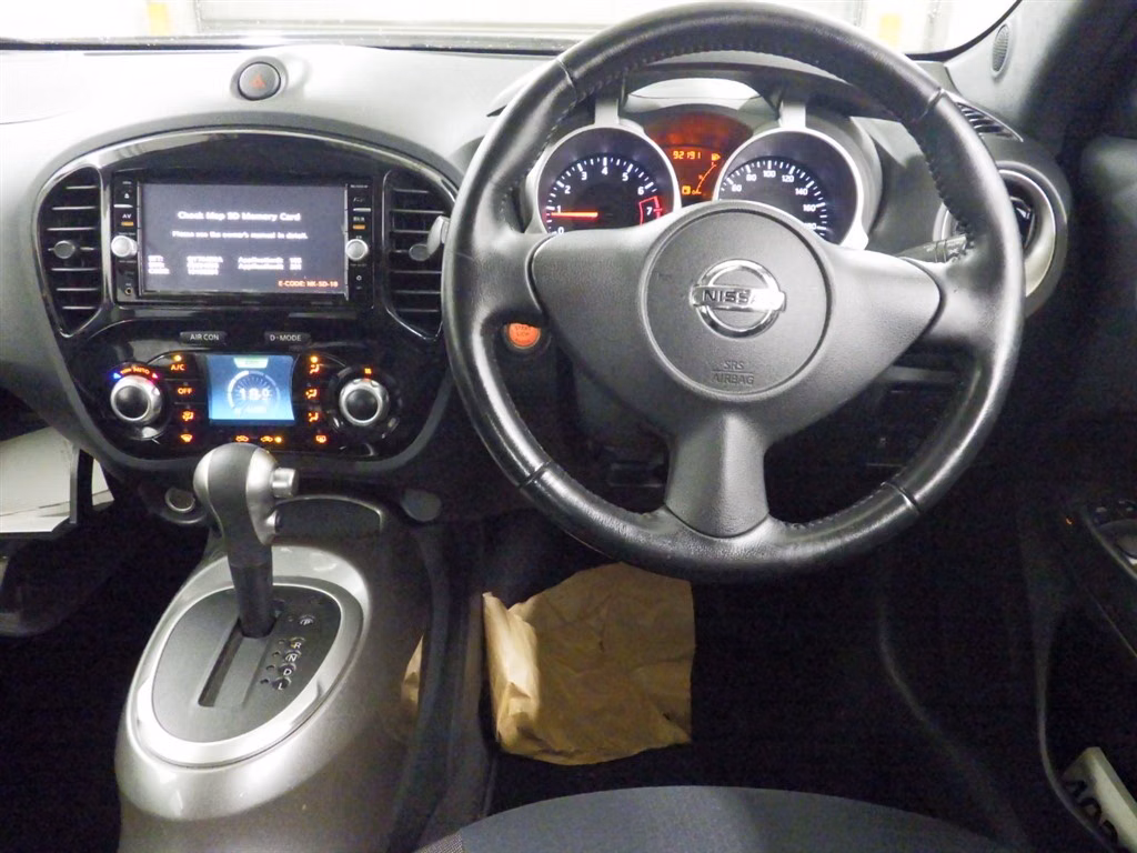 NISSAN JUKE