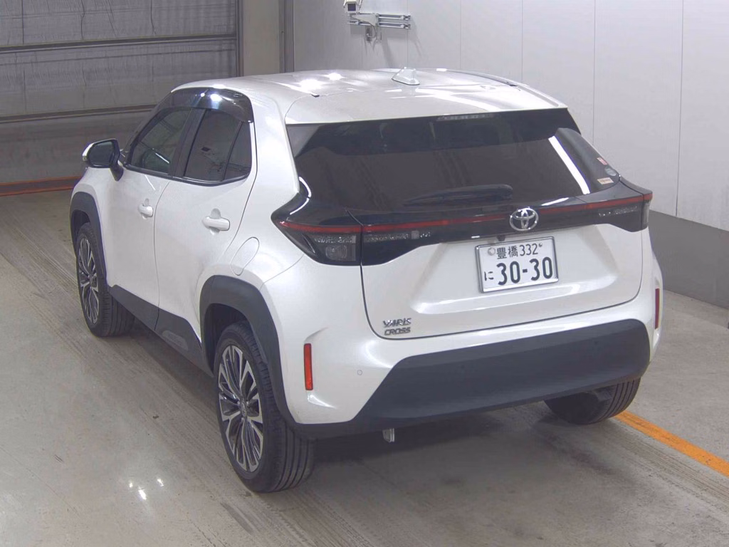 TOYOTA YARIS CROSS