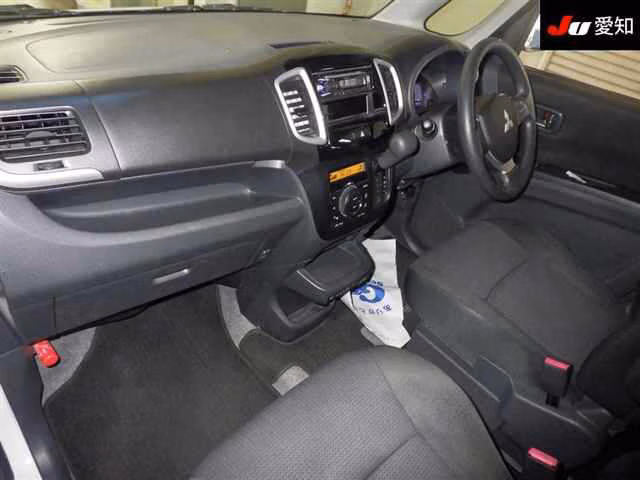 Mitsubishi Delica D:2