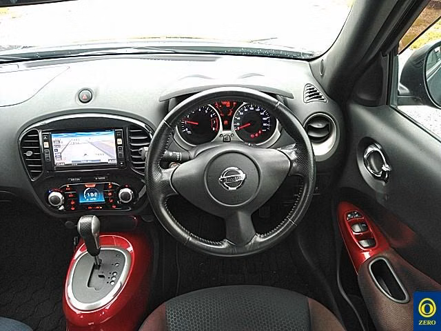 NISSAN JUKE