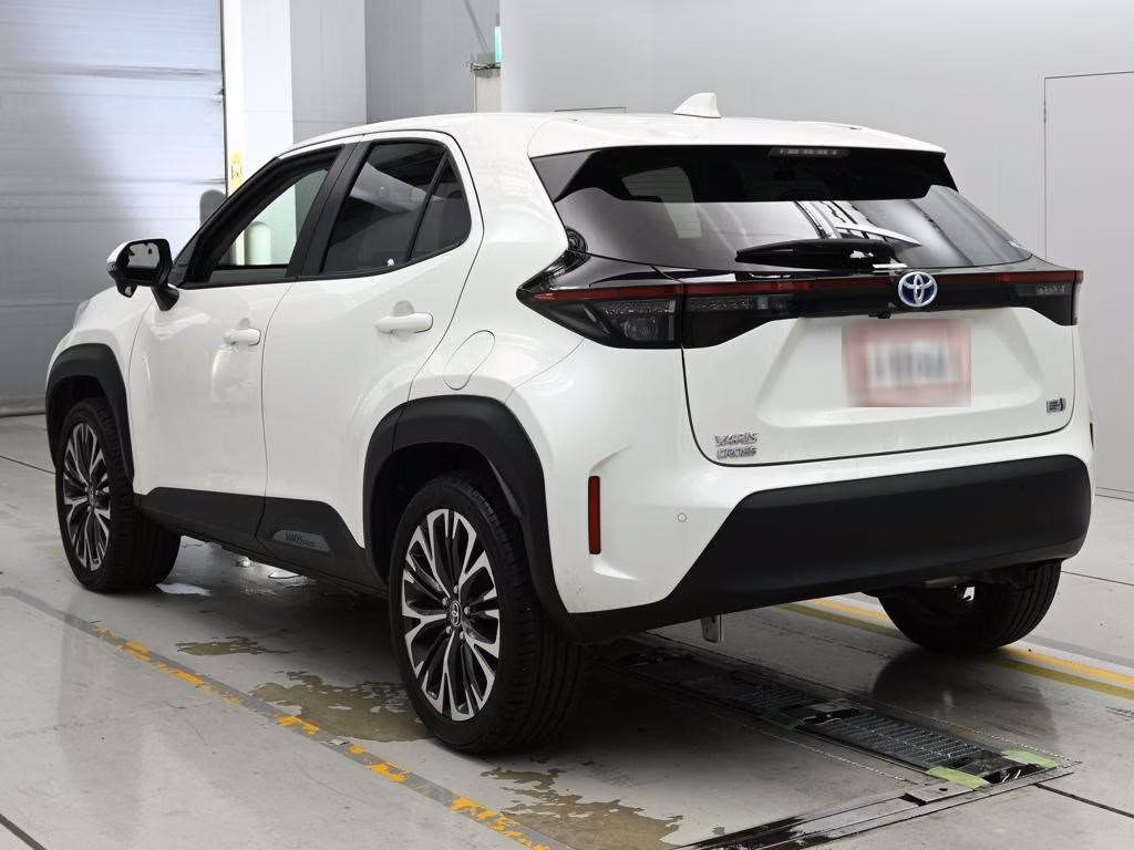 TOYOTA YARIS CROSS