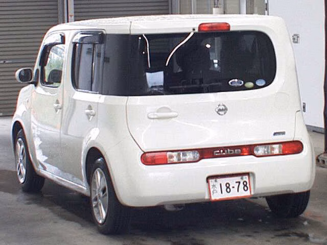 NISSAN CUBE