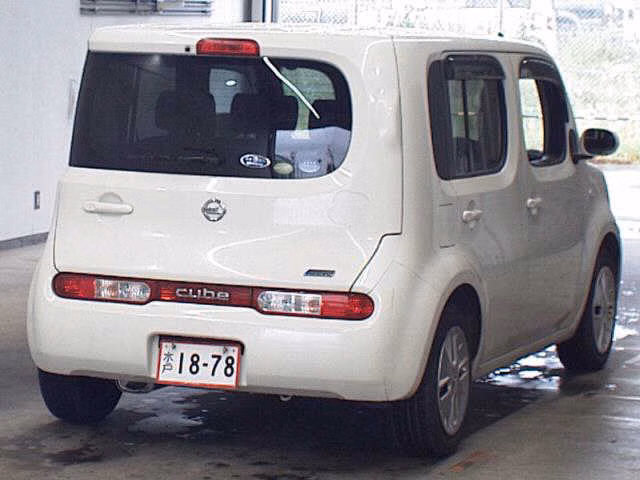 NISSAN CUBE