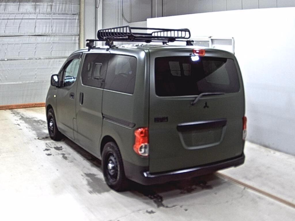 Mitsubishi Delica D:3