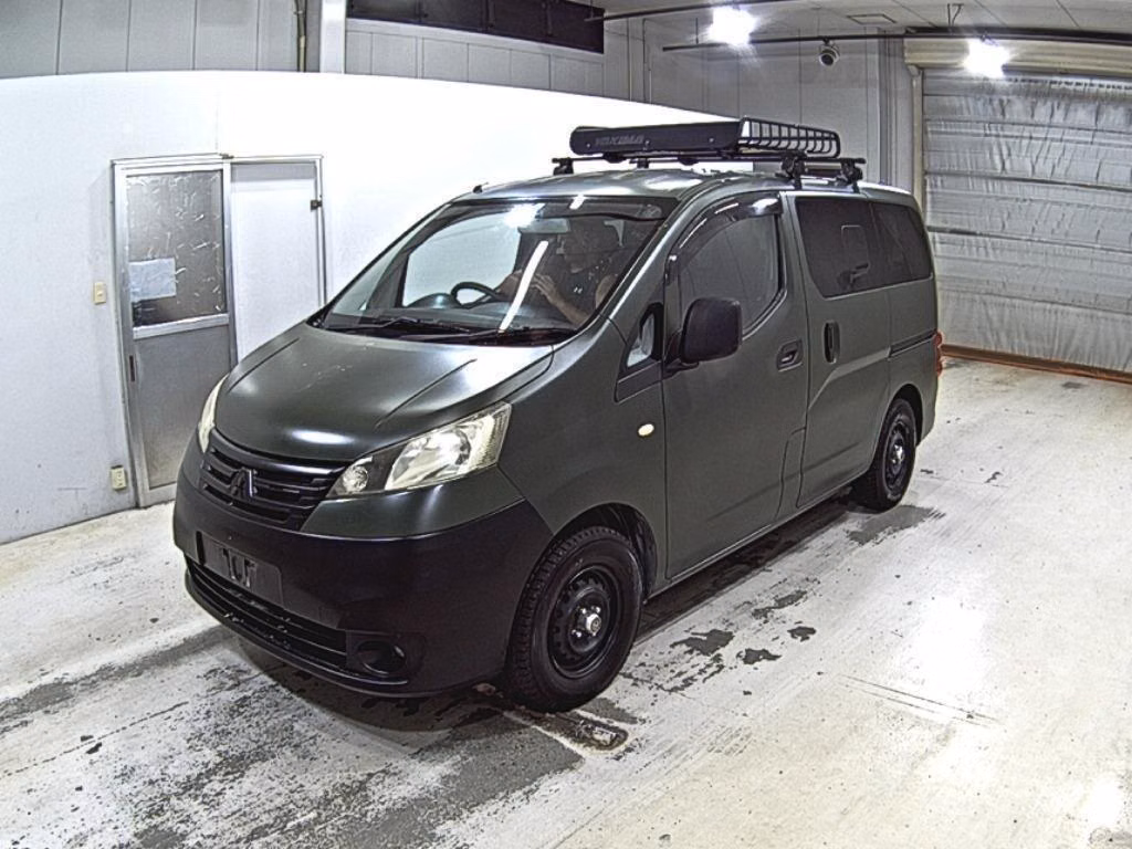 Mitsubishi Delica D:3