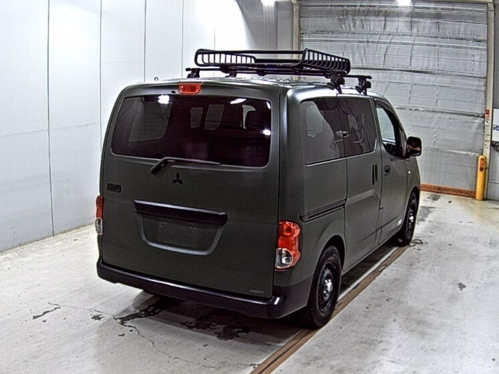 Mitsubishi Delica D:3