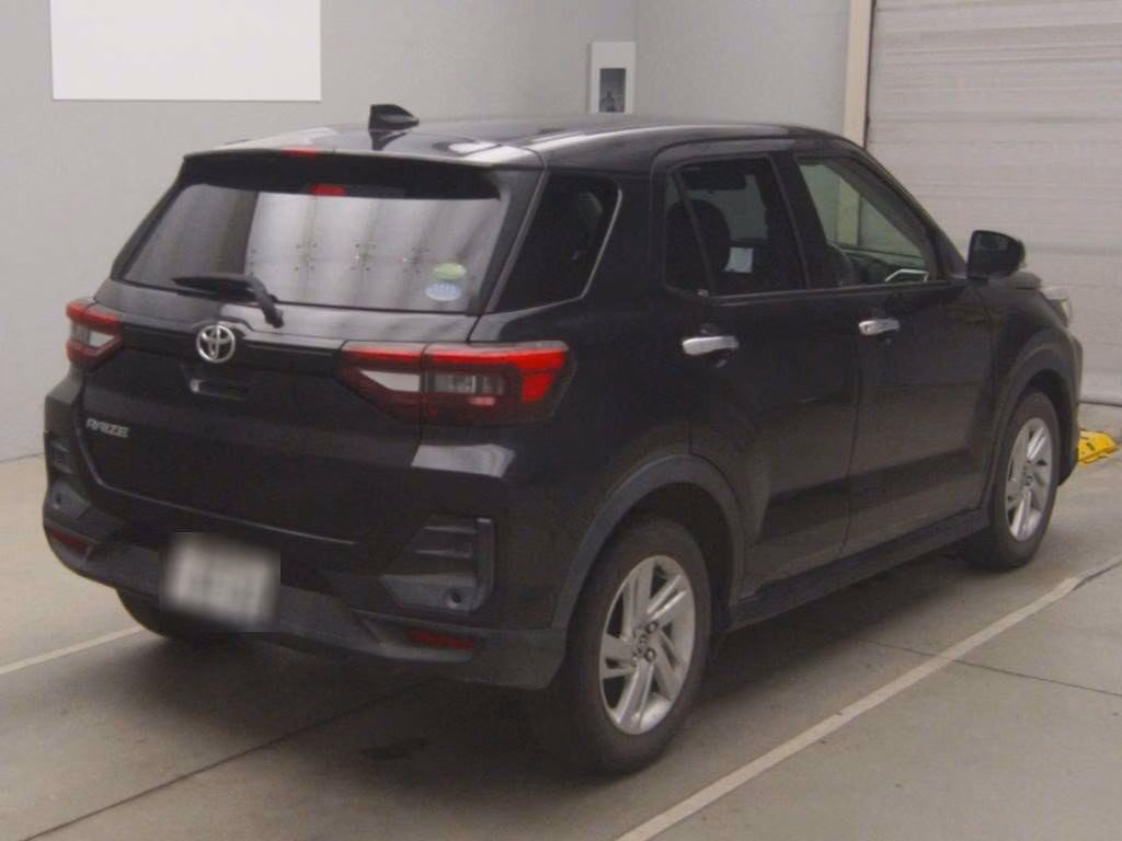 TOYOTA RAIZE