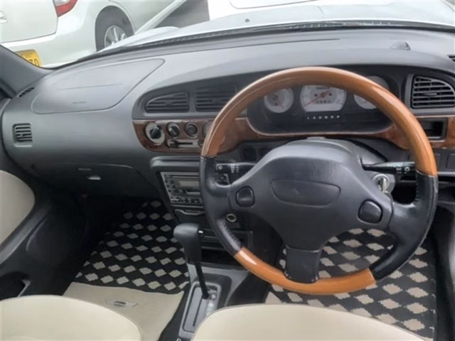 DAIHATSU MIRA GINO