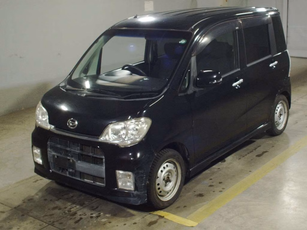 DAIHATSU TANTO EXE