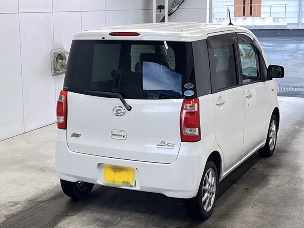DAIHATSU TANTO EXE