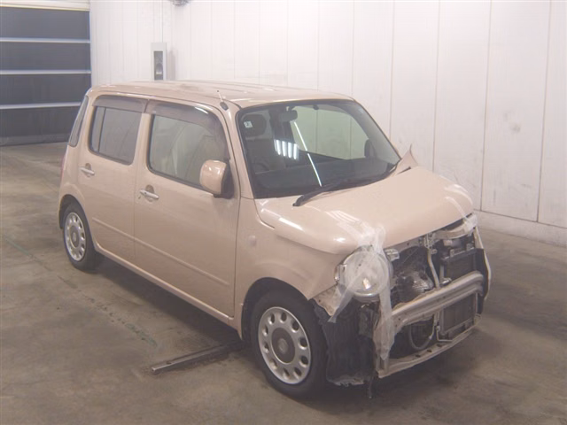 DAIHATSU MIRA COCOA