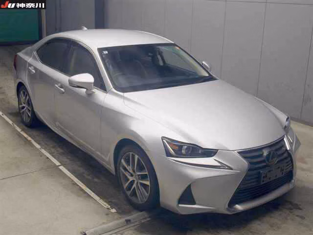 LEXUS IS300