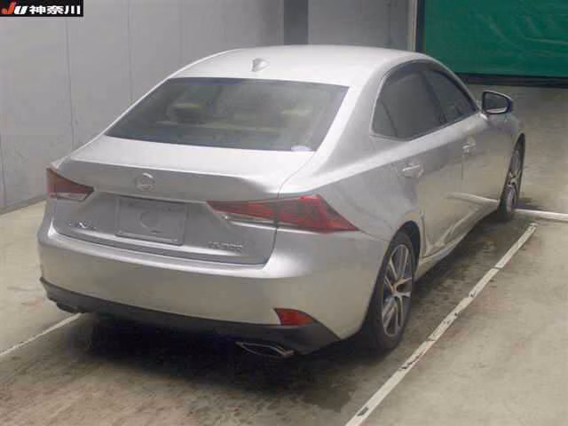 Lexus IS300