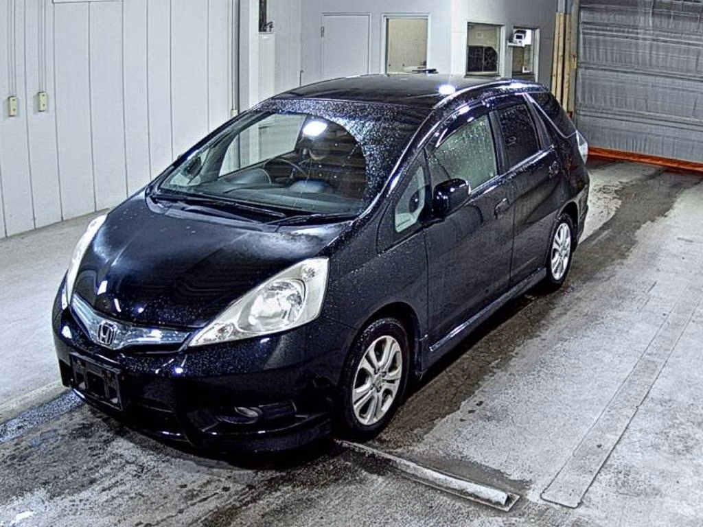 HONDA FIT SHUTTLE