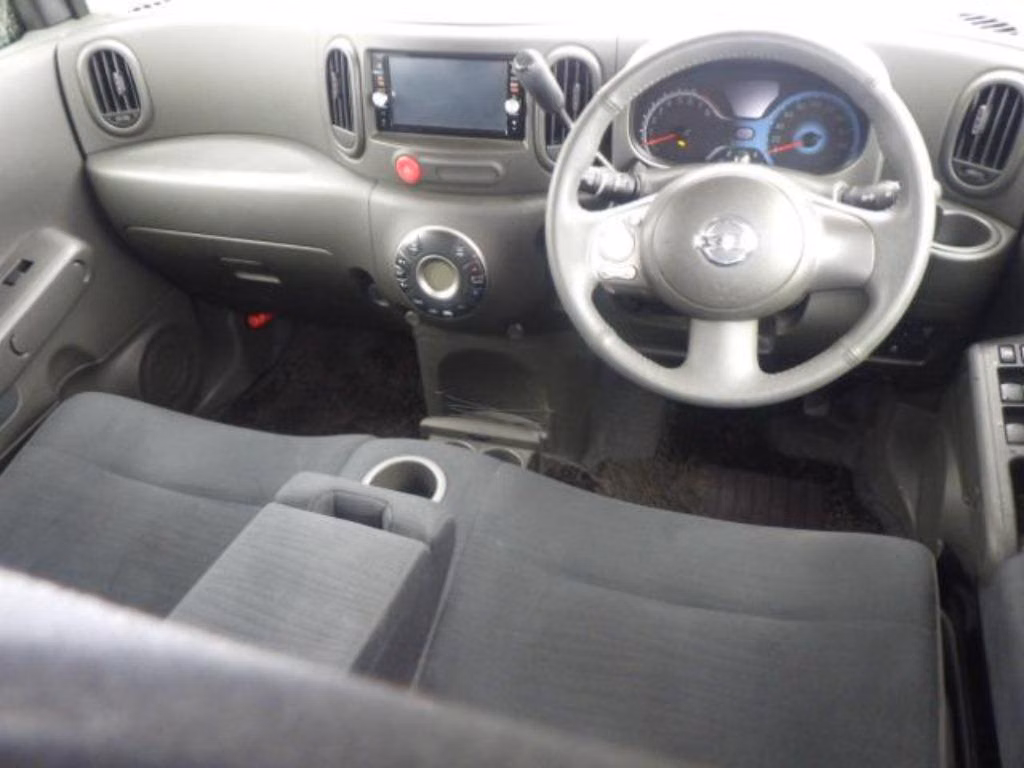 NISSAN CUBE