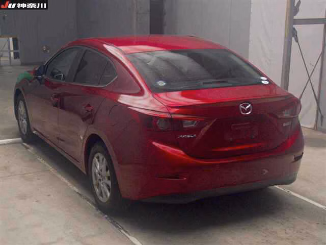 MAZDA AXELA