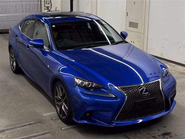 Lexus IS300h
