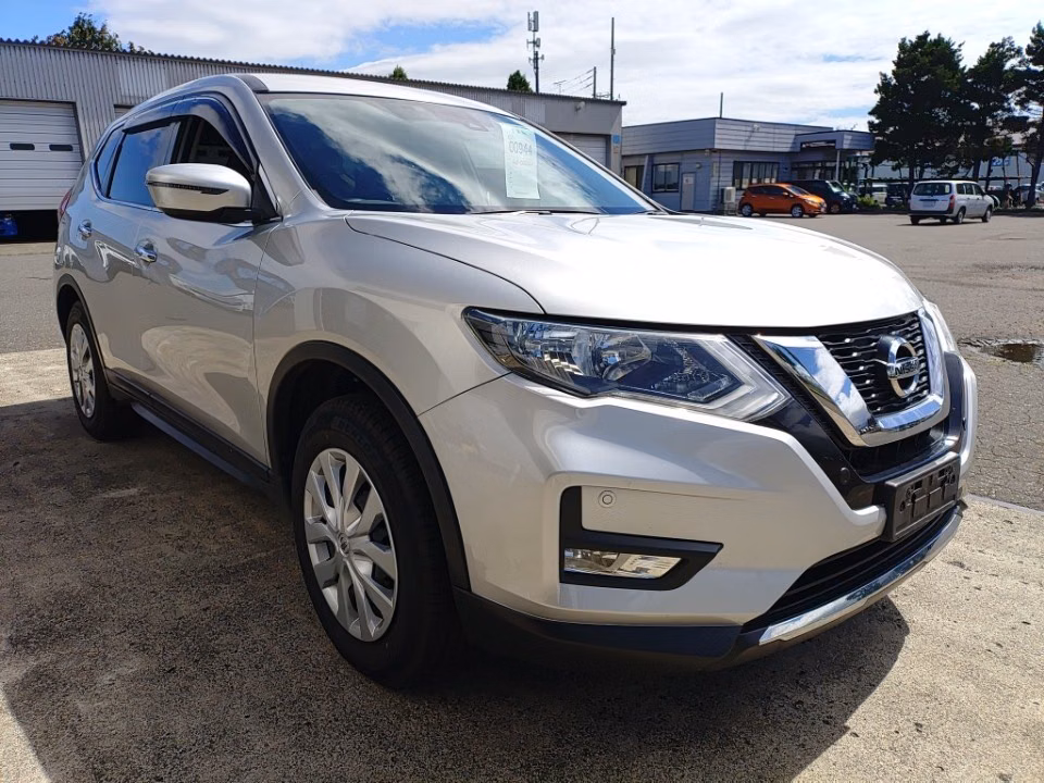 NISSAN X-TRAIL