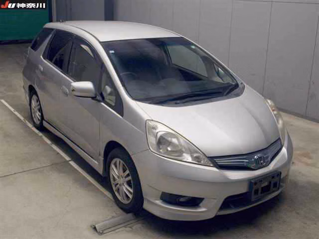 HONDA FIT SHUTTLE