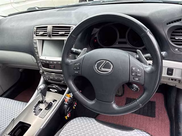 LEXUS IS250