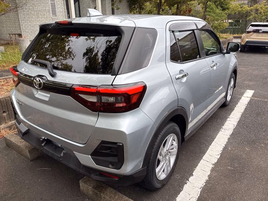 TOYOTA RAIZE