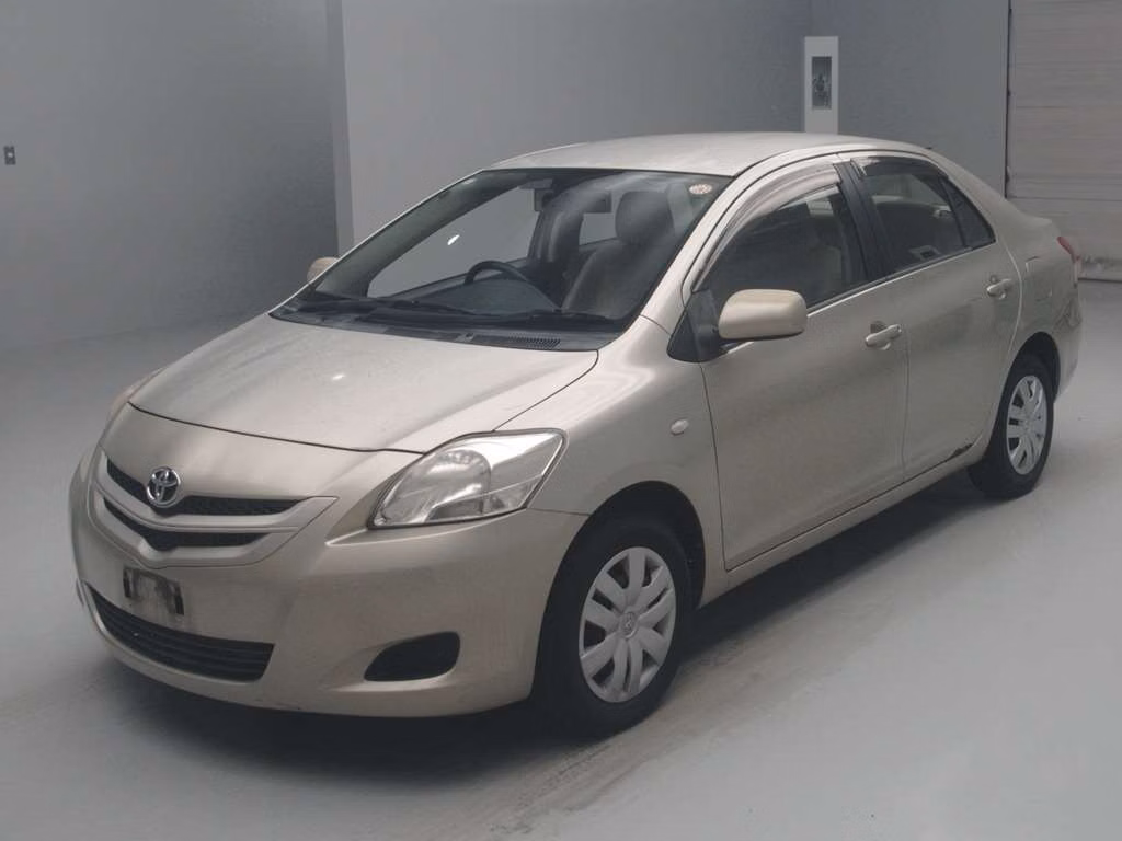 TOYOTA BELTA