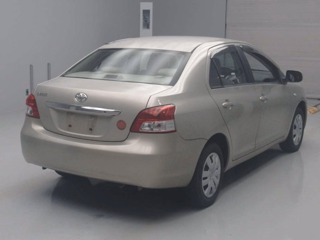 TOYOTA BELTA