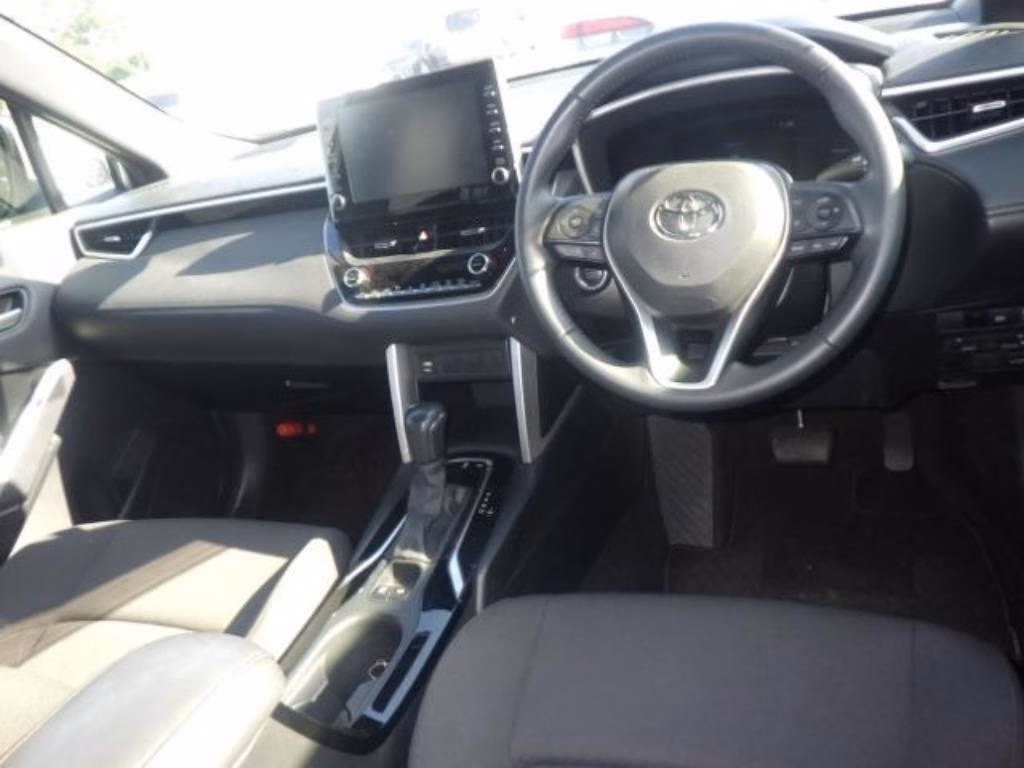 TOYOTA COROLLA CROSS