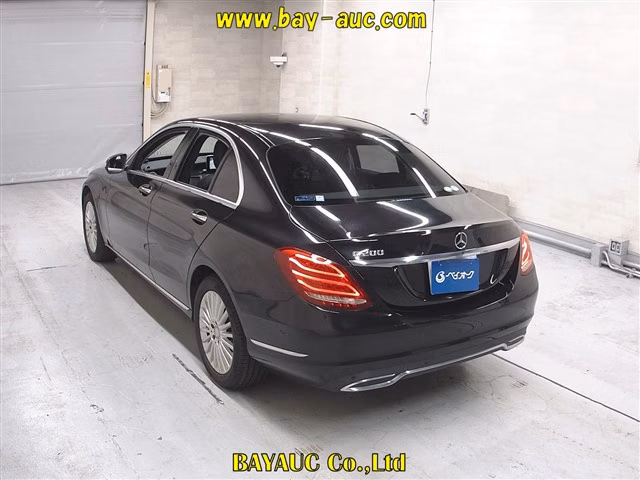 MERCEDES-BENZ C-CLASS