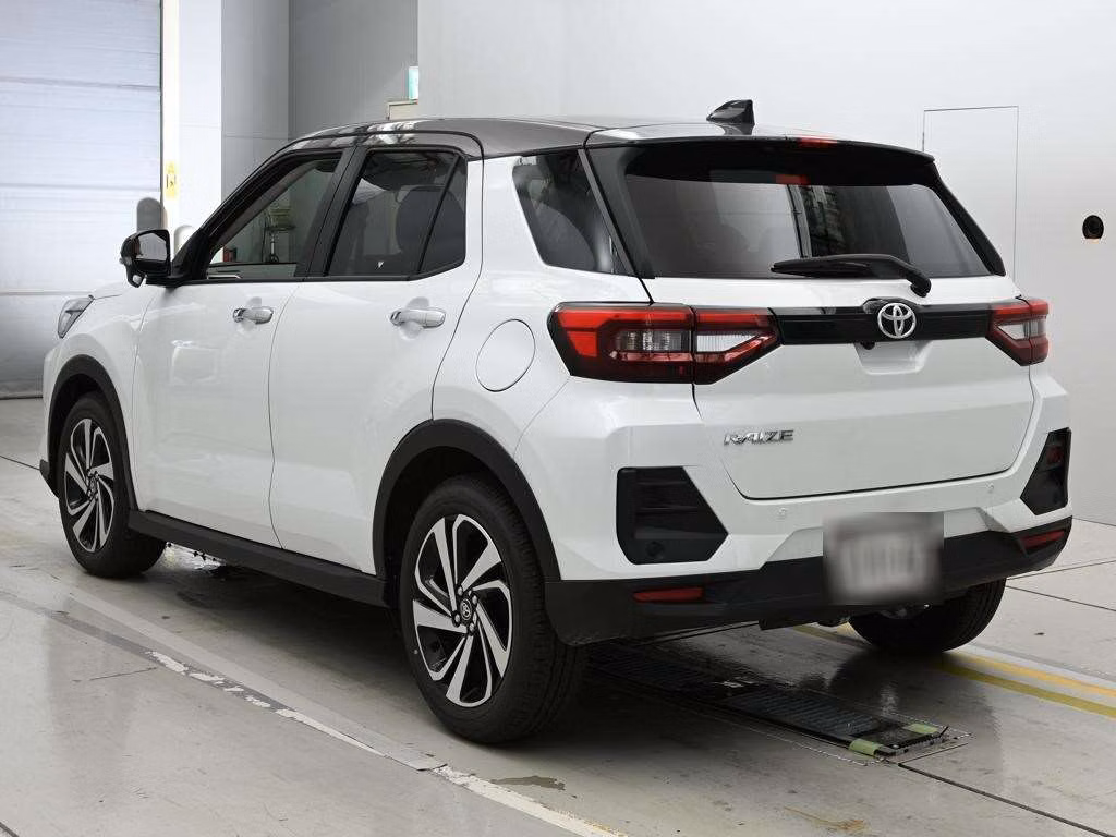 TOYOTA RAIZE
