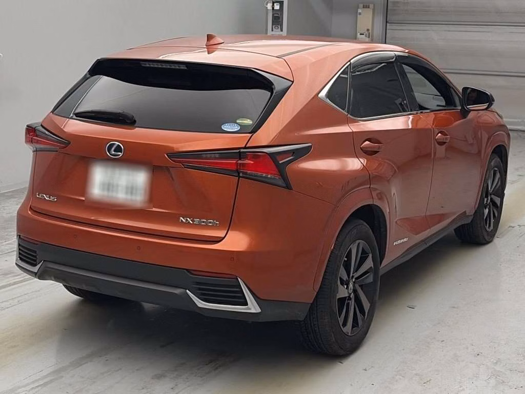 Lexus NX300h