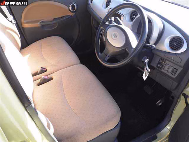 Daihatsu Move Latte